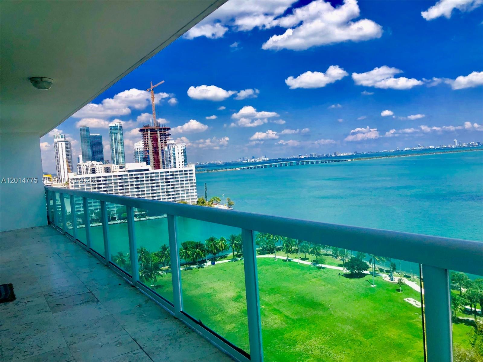1800 CLUB CONDO - Residential