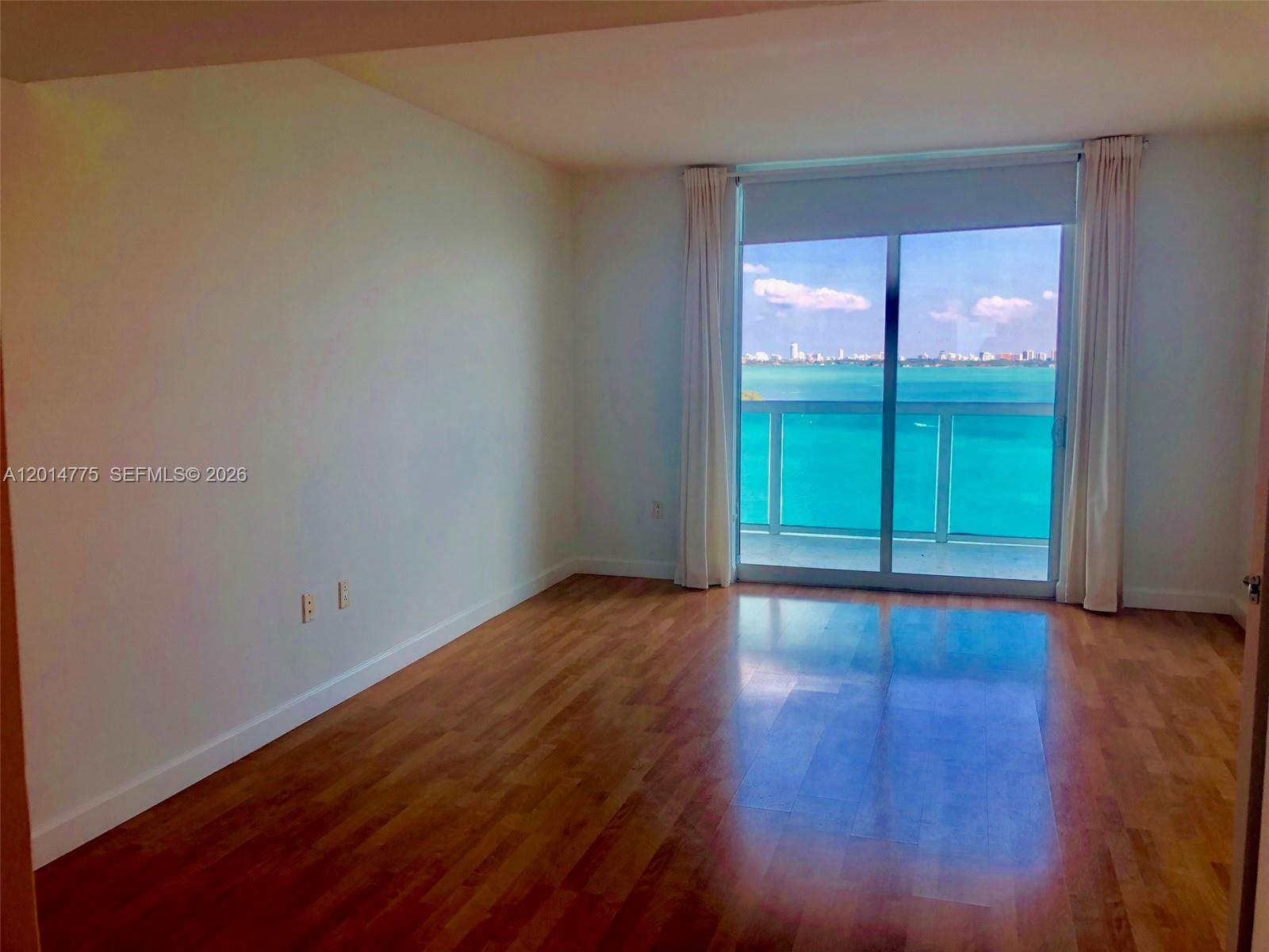 1800 CLUB CONDO - Residential