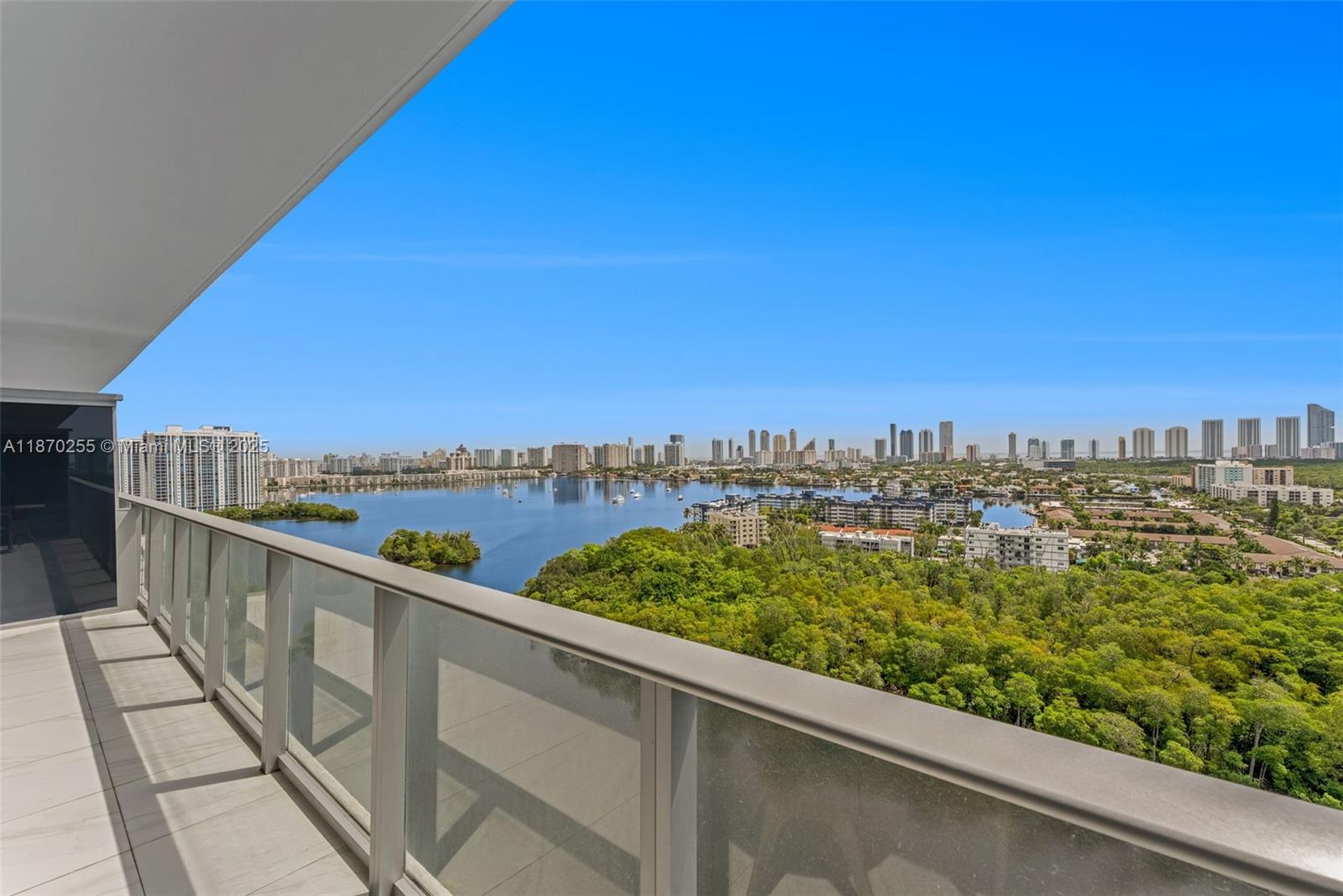 Spectacular upgraded residence with breathtaking intracoastal views! This 2-bedrooms, 2-baths plus a functional den, features a private elevator with private foyer, soaring ceilings, top-of-the-line appliances, open balcony with stunning ocean, intracoastal, & skyline views. The Harbour delivers a true hidden gem with resort-style lifestyle with unmatched amenities: children’s playroom, soccer field, tennis and basketball courts, , fully equipped gym, dance/aerobics studio, spa with sauna, steam, hot & cold dipping jacuzzis, outdoor zen garden, & a stunning pool deck with daybeds, among others! Residents also enjoy watersports including jet skis, kayaks & paddleboards, outdoor café with food & beverages, concierge service, valet, & elegant social & lounge spaces.