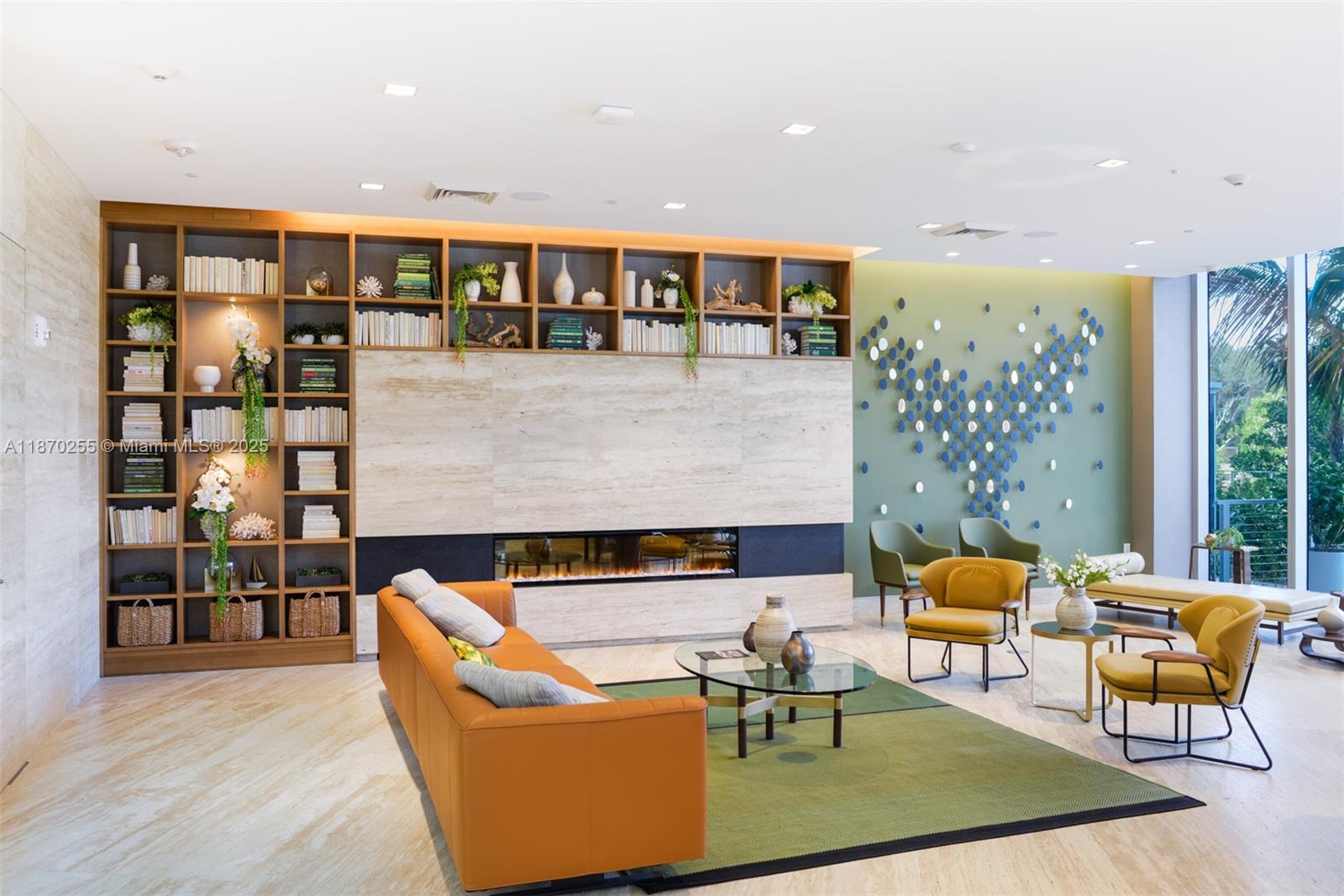 THE HARBOUR SOUTH CONDO - Residential