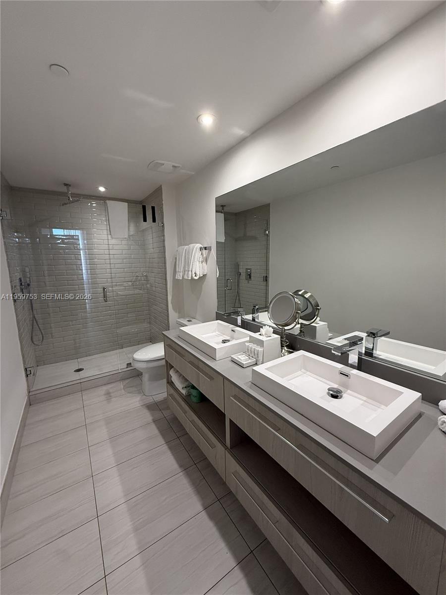 4010 SOUTH OCEAN CONDO - Residential