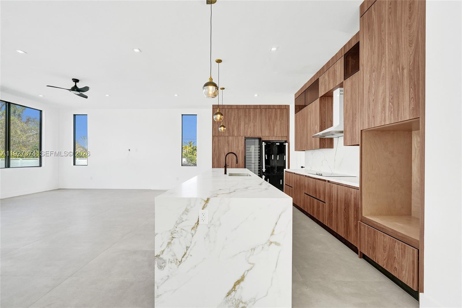 Casuarinas - Residential