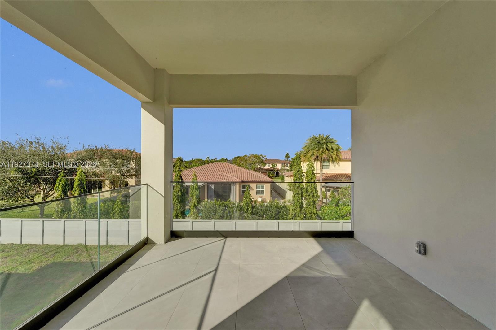 Casuarinas - Residential