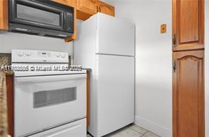 BAYSWATER COURT CONDO - Residential Lease