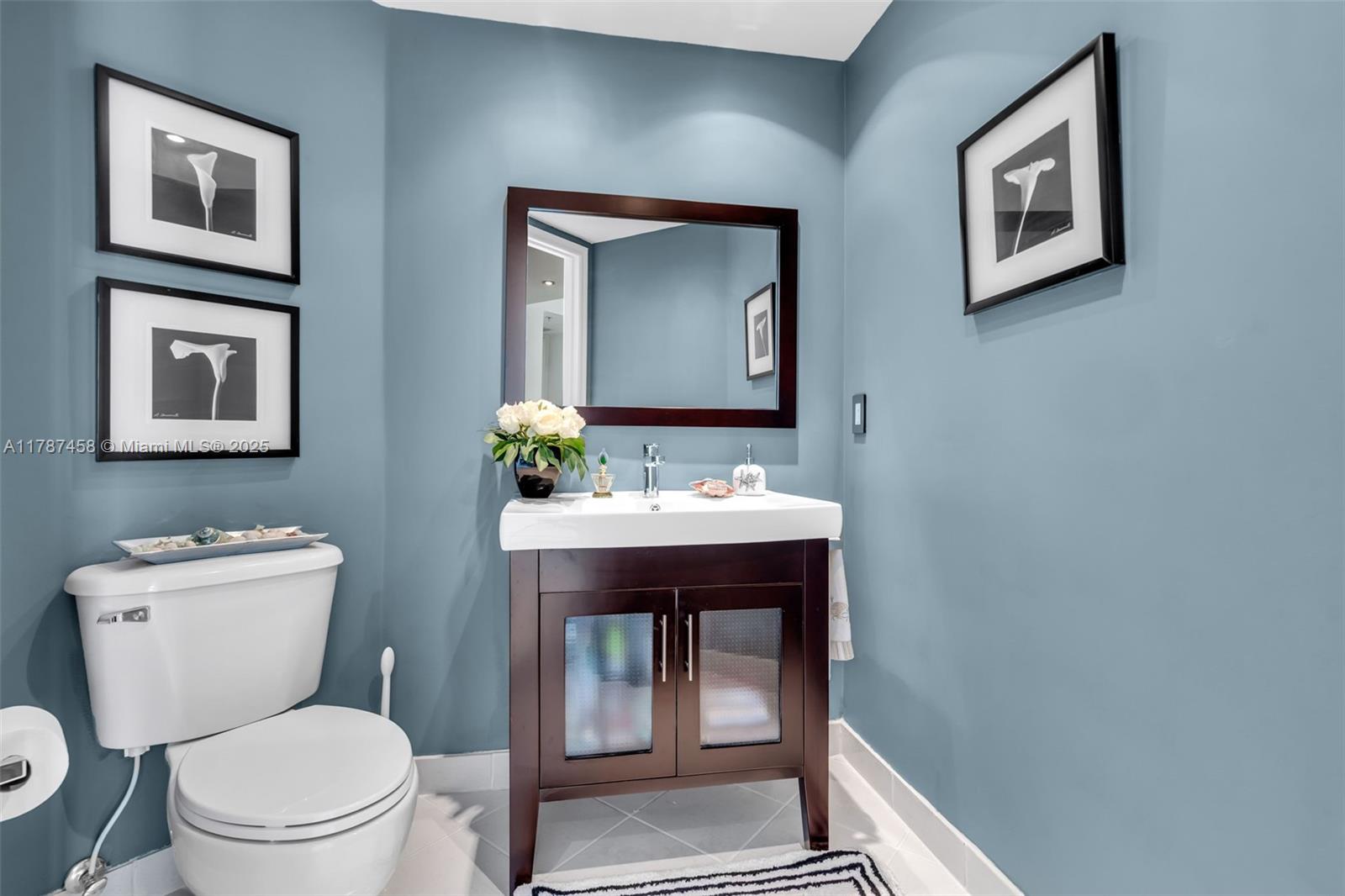 THE BRIDGEWATER CONDO - Residential