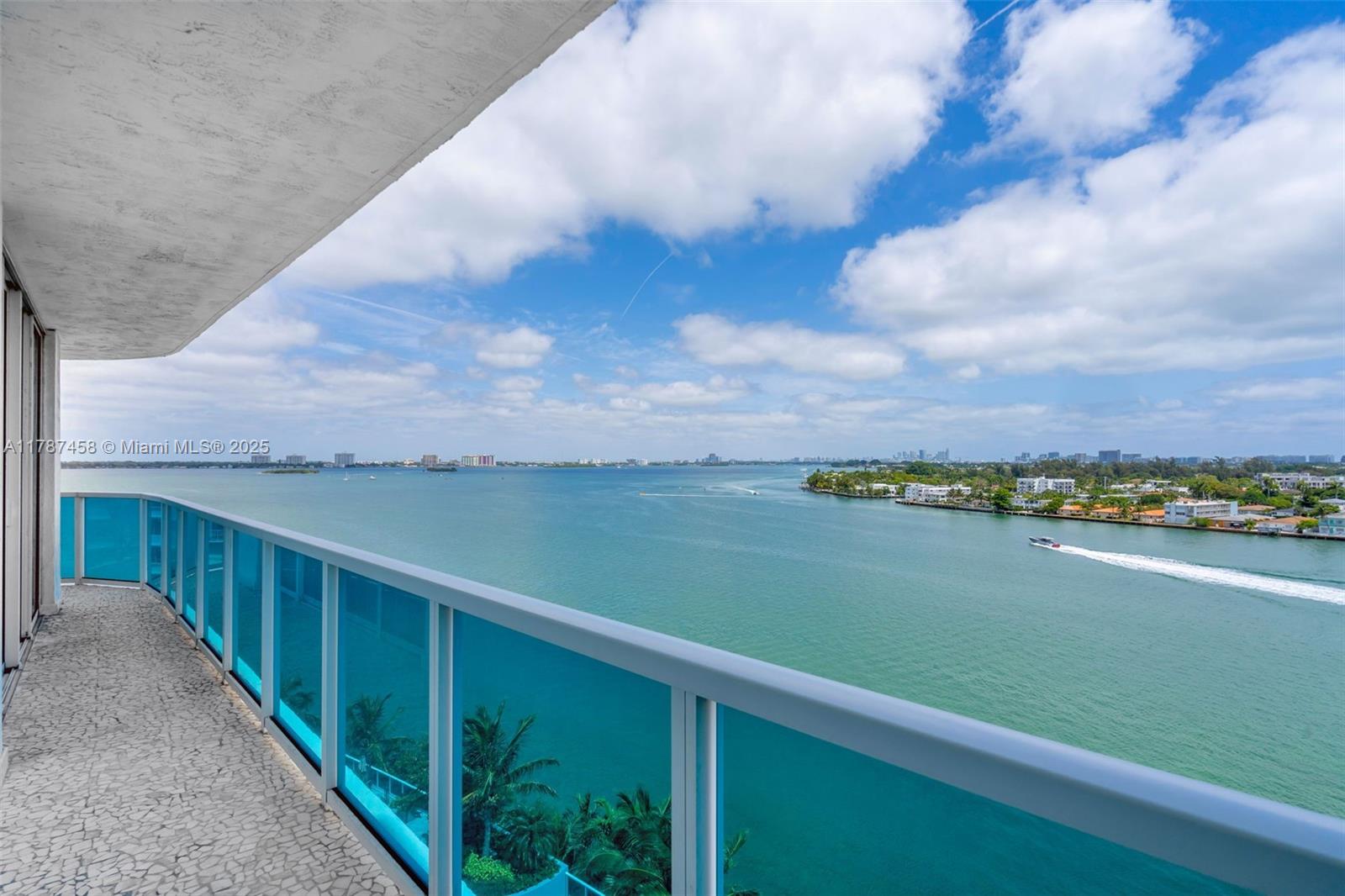 THE BRIDGEWATER CONDO - Residential