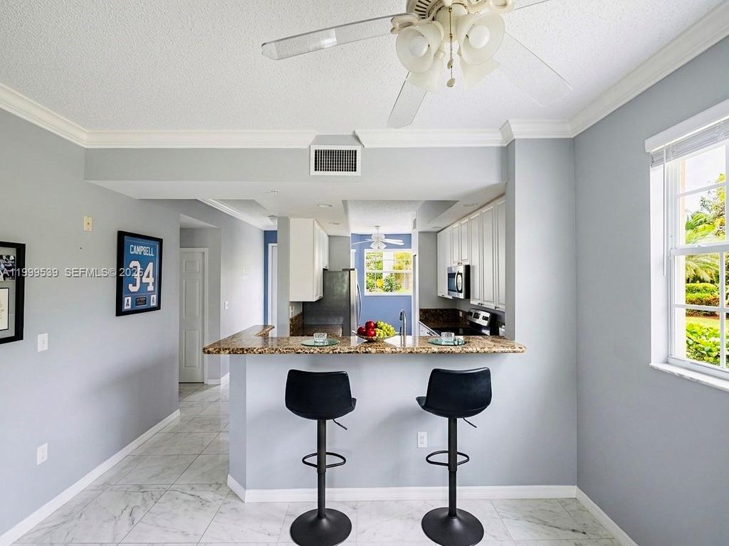 Photo of 26 Royal Palm Way #201, Boca Raton, FL 33432 (MLS # A11999539)