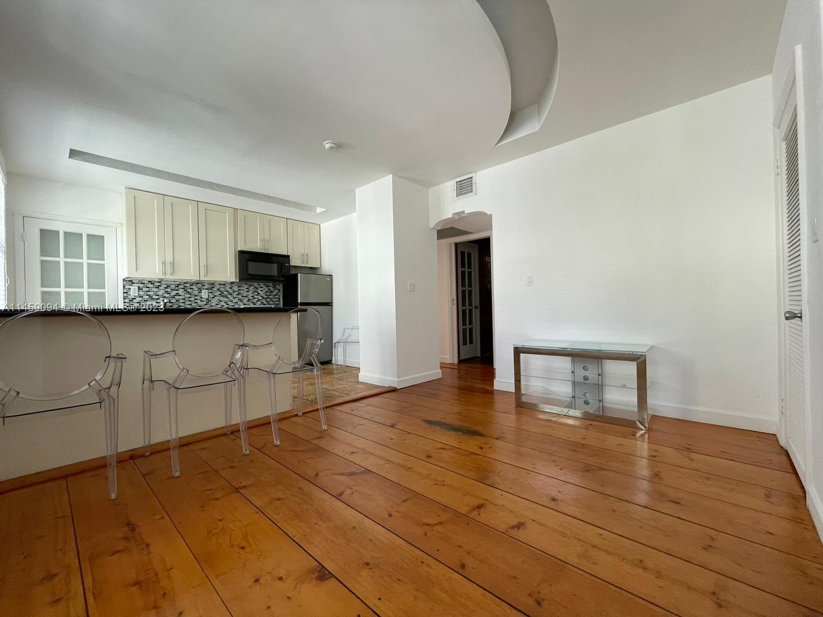 LINCOLN SUB - Residential Lease