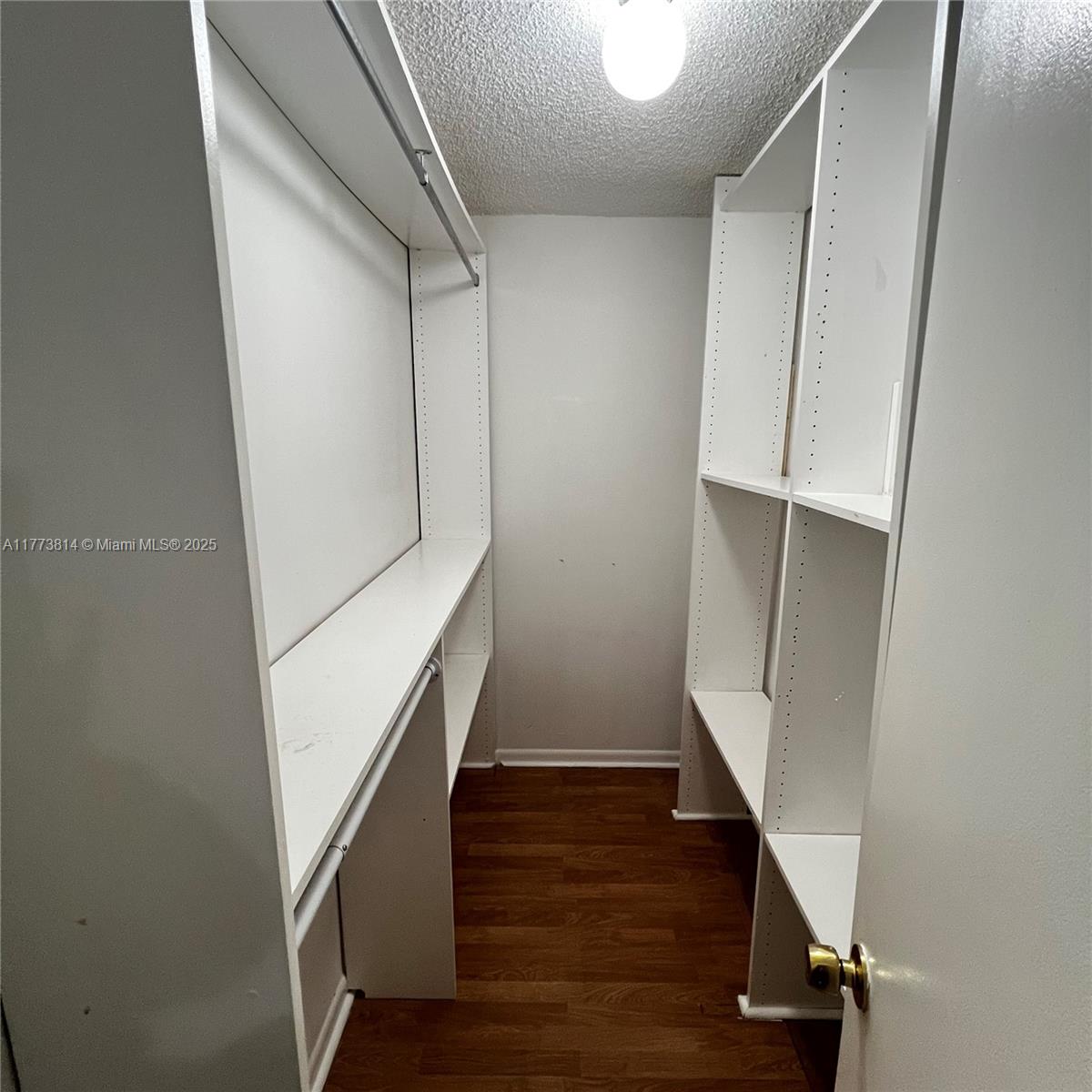 ISLE OF SANDALFOOT CONDO - Residential