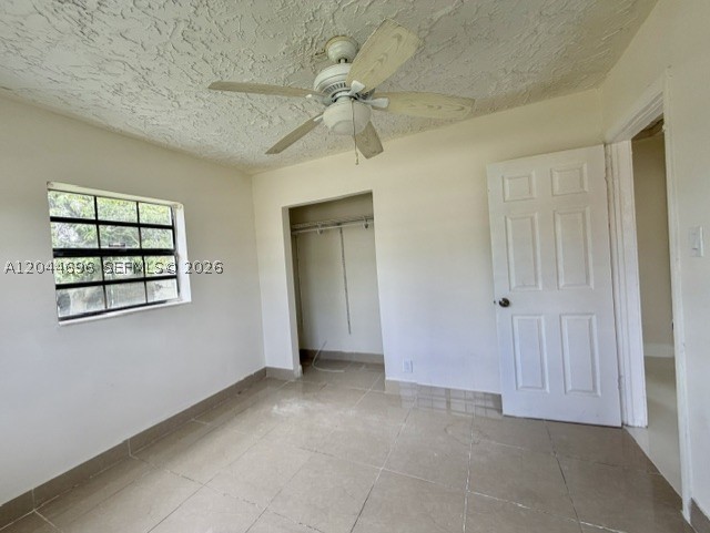 2115 SW 50th Ave