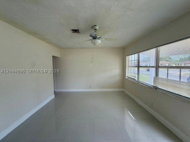 2115 SW 50th Ave