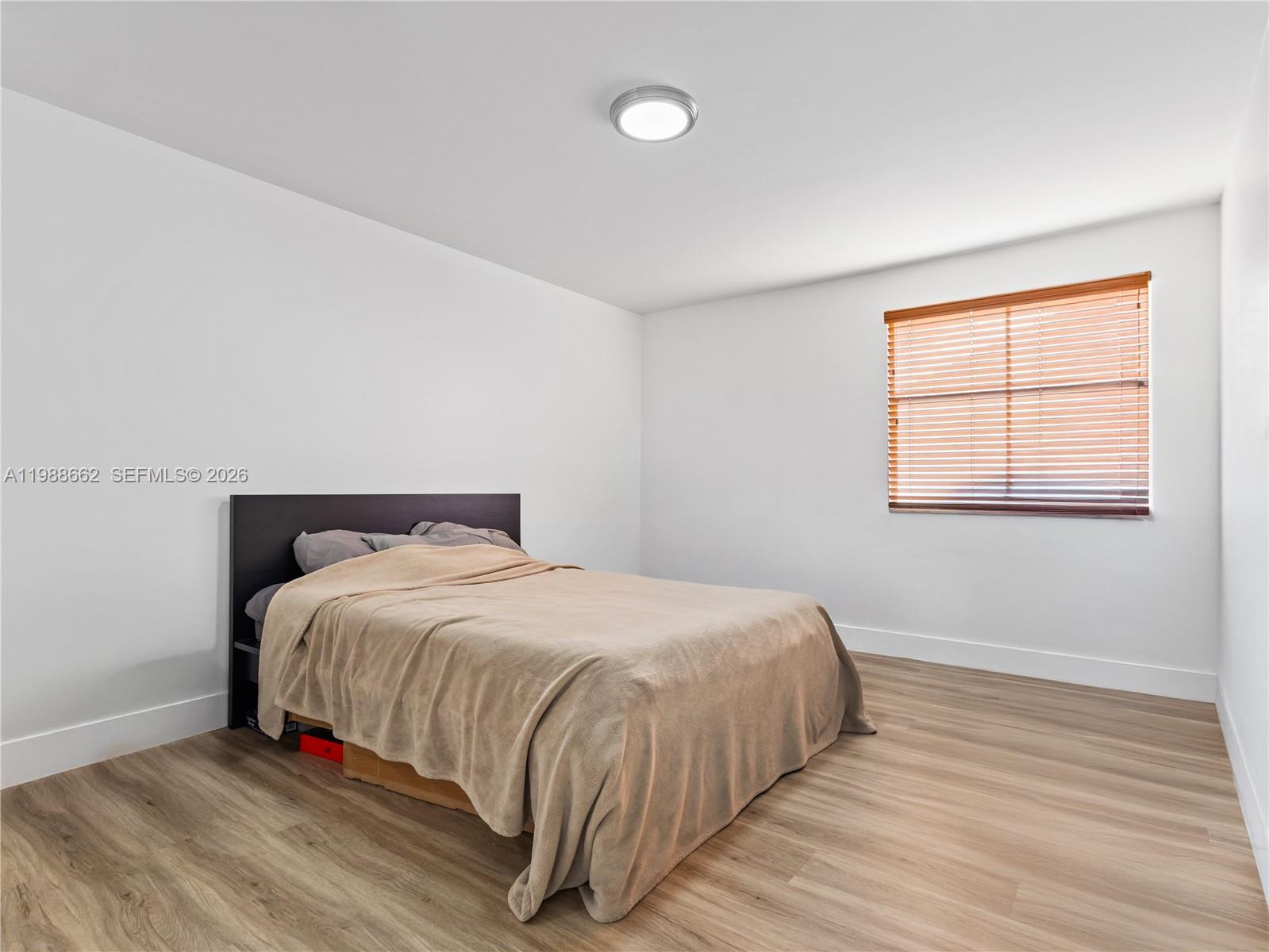 THE GREENS AT DORAL CONDO - Residential Lease