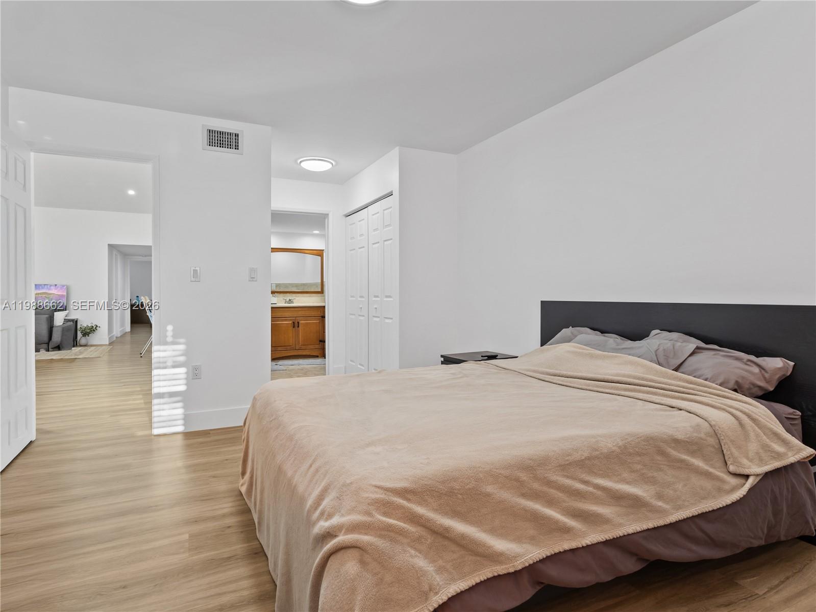 THE GREENS AT DORAL CONDO - Residential Lease