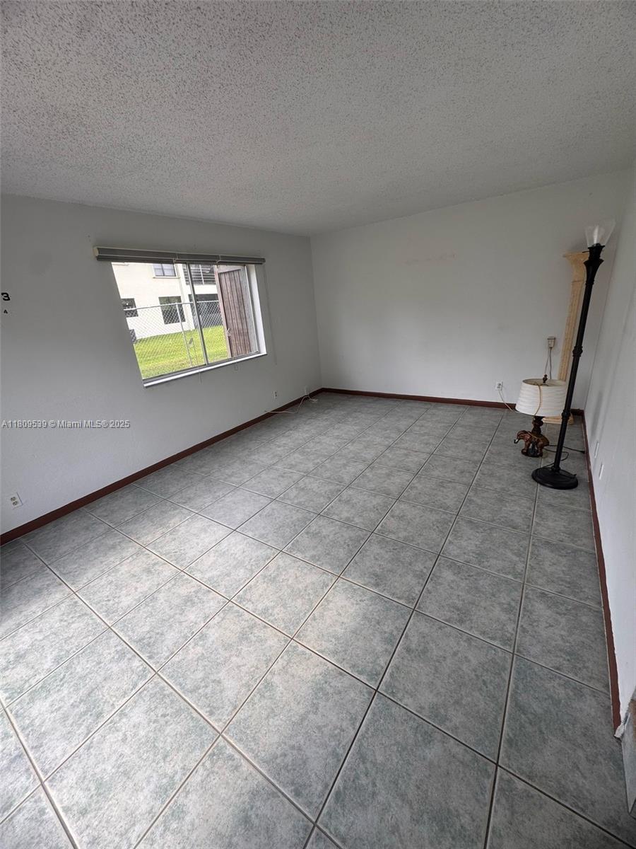 QUAIL HOLLOW CONDO - Residential Lease