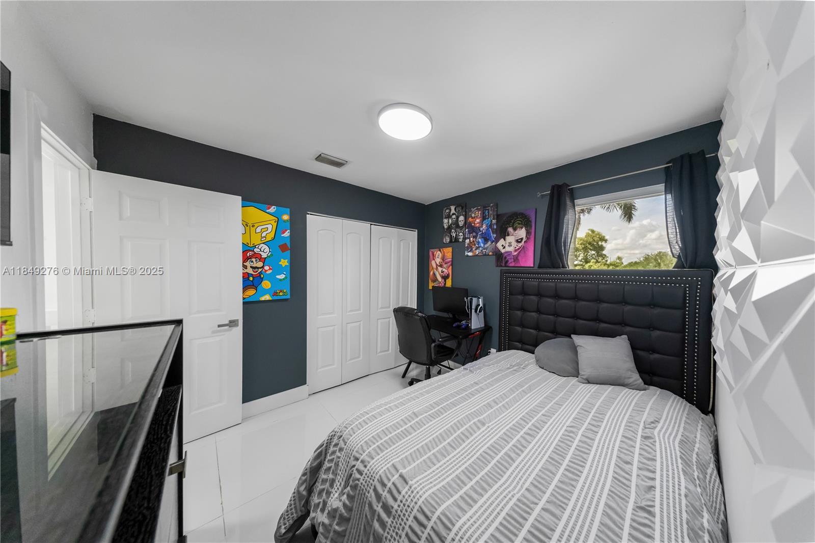 COUNTRY LAKE HOMES 1ST AD - Residential