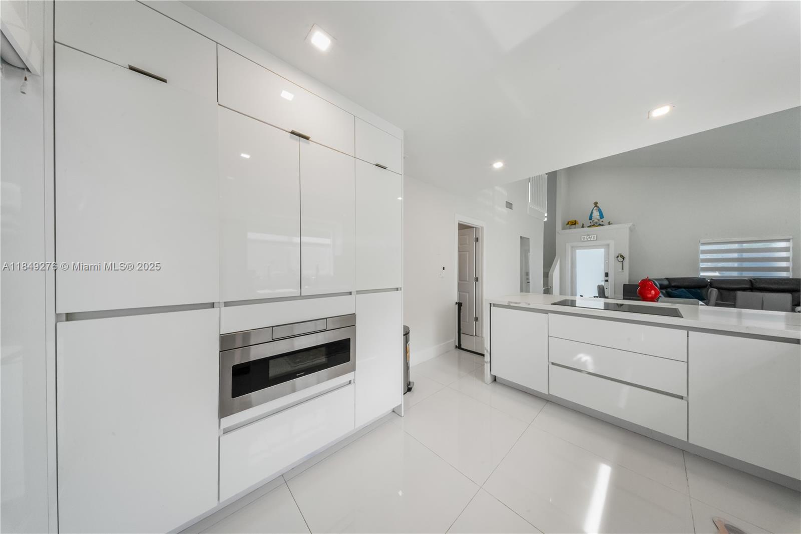 COUNTRY LAKE HOMES 1ST AD - Residential