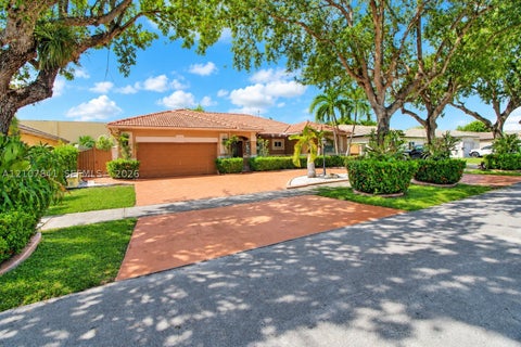Photo of 16240 NW 91st Ct, Miami Lakes, FL 33018 (MLS # A12107841)