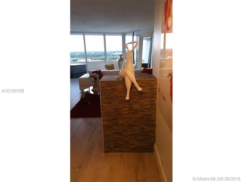 TOWERS OF QUAYSIDE CONDO - Residential Lease