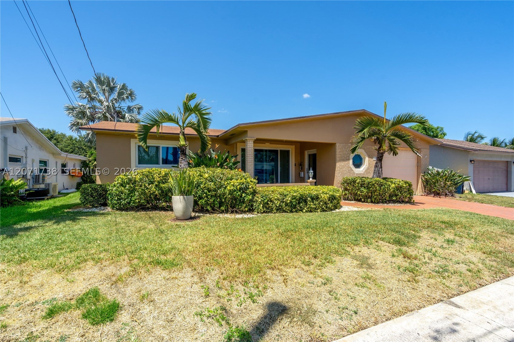 1424 Nautilus Isle