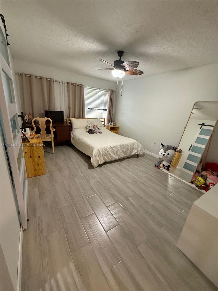 DEERWOOD TOWNHOMES - Residential