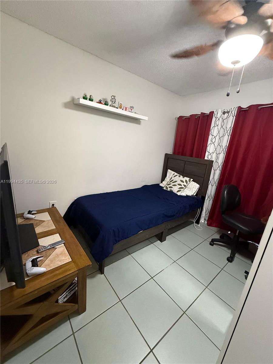 DEERWOOD TOWNHOMES - Residential