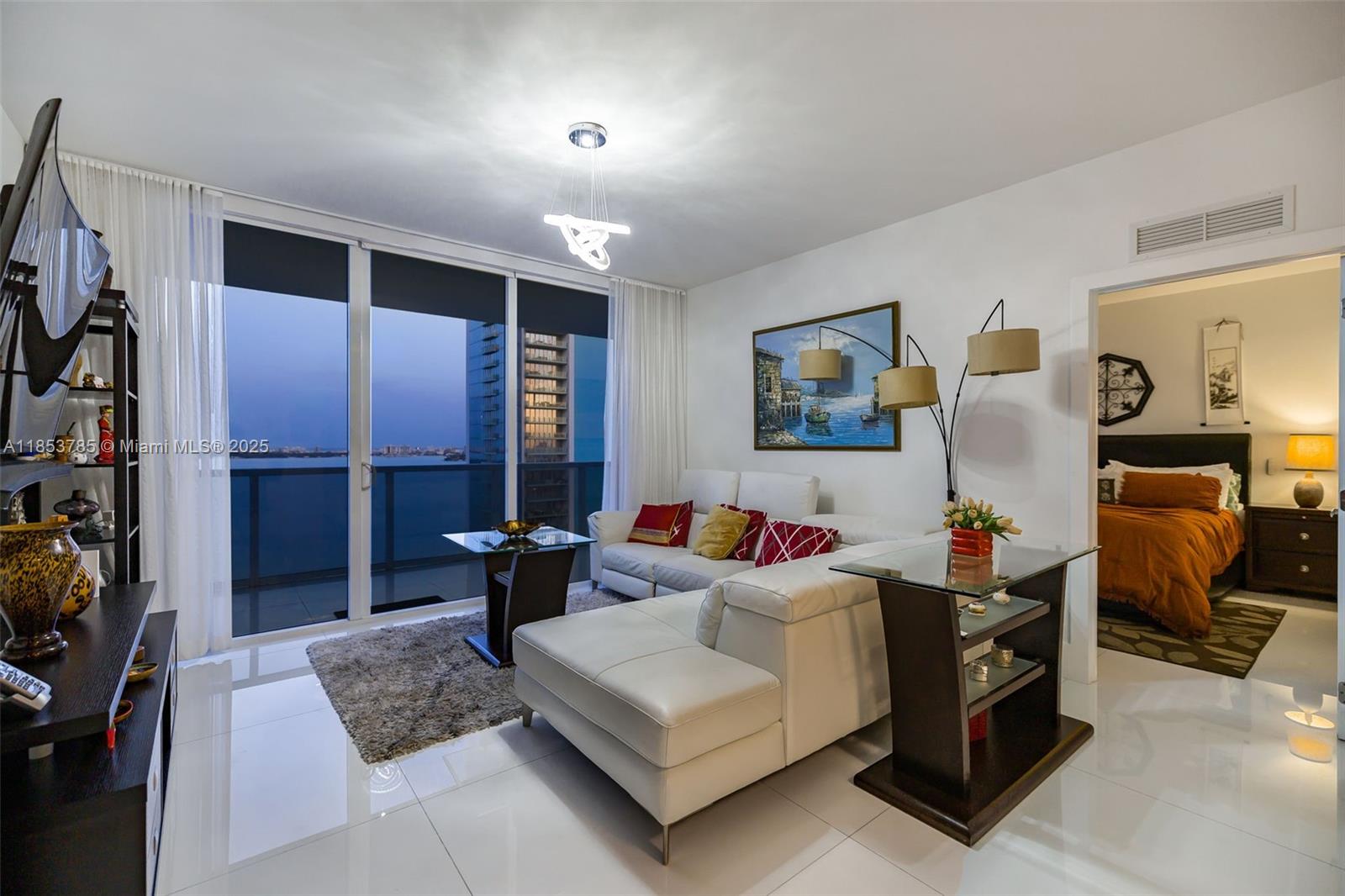 BAY HOUSE MIAMI CONDO - Residential