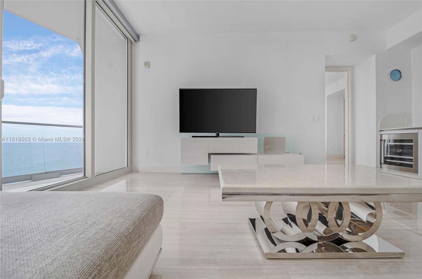 JADE SIGNATURE CONDO - Residential Lease