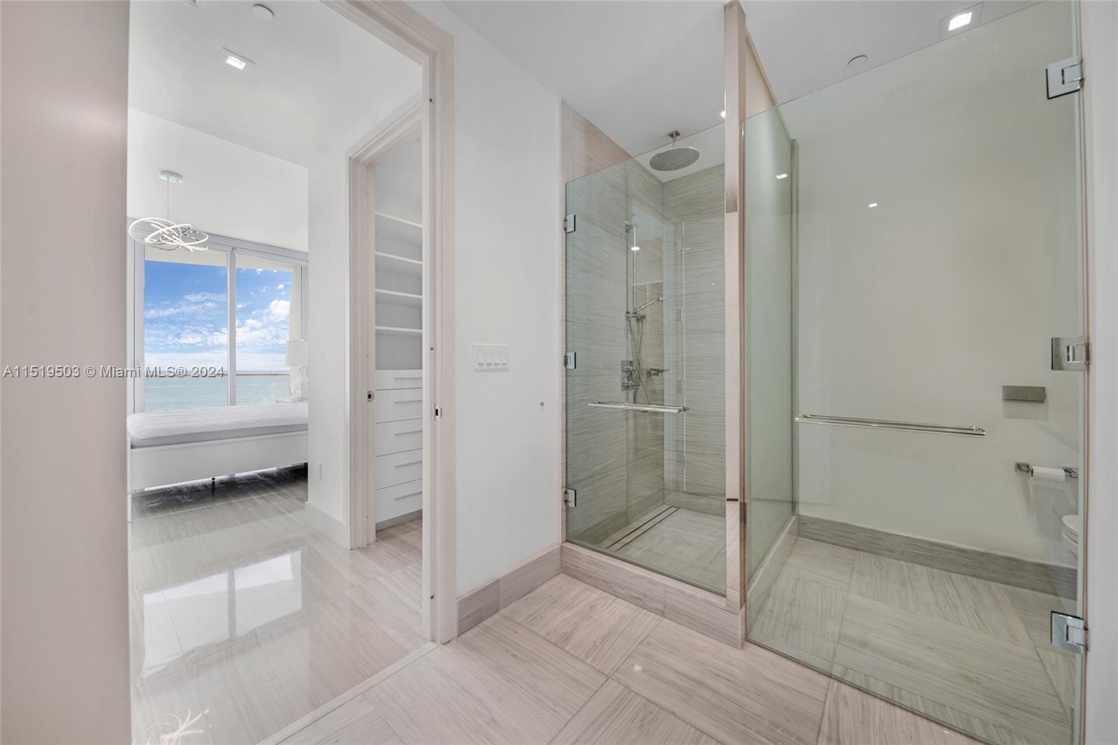 JADE SIGNATURE CONDO - Residential Lease