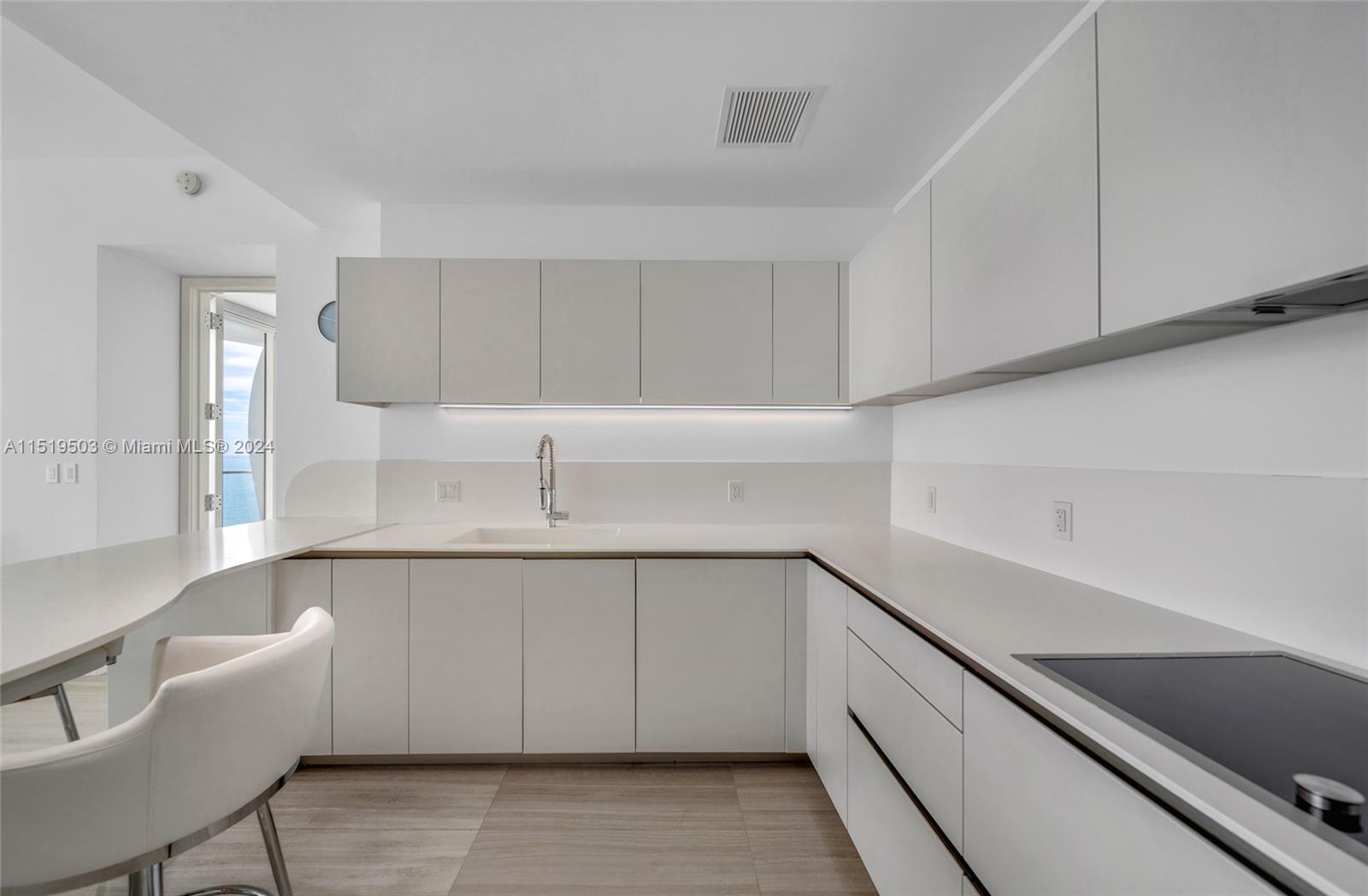 JADE SIGNATURE CONDO - Residential Lease