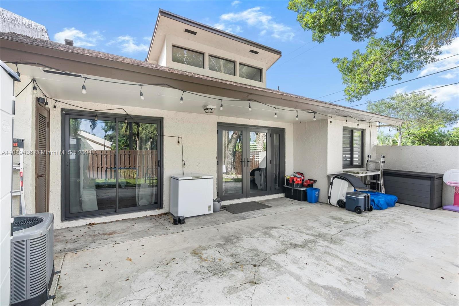 EVERGLADES SUGAR & LAND C - Residential