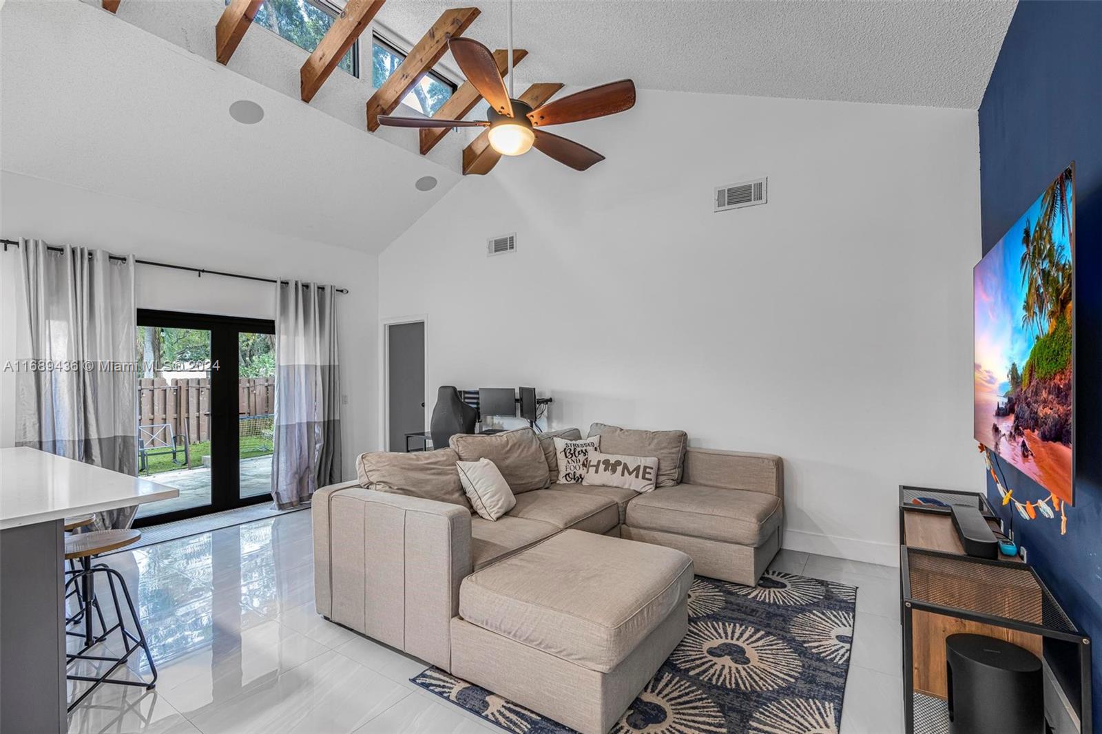 EVERGLADES SUGAR & LAND C - Residential