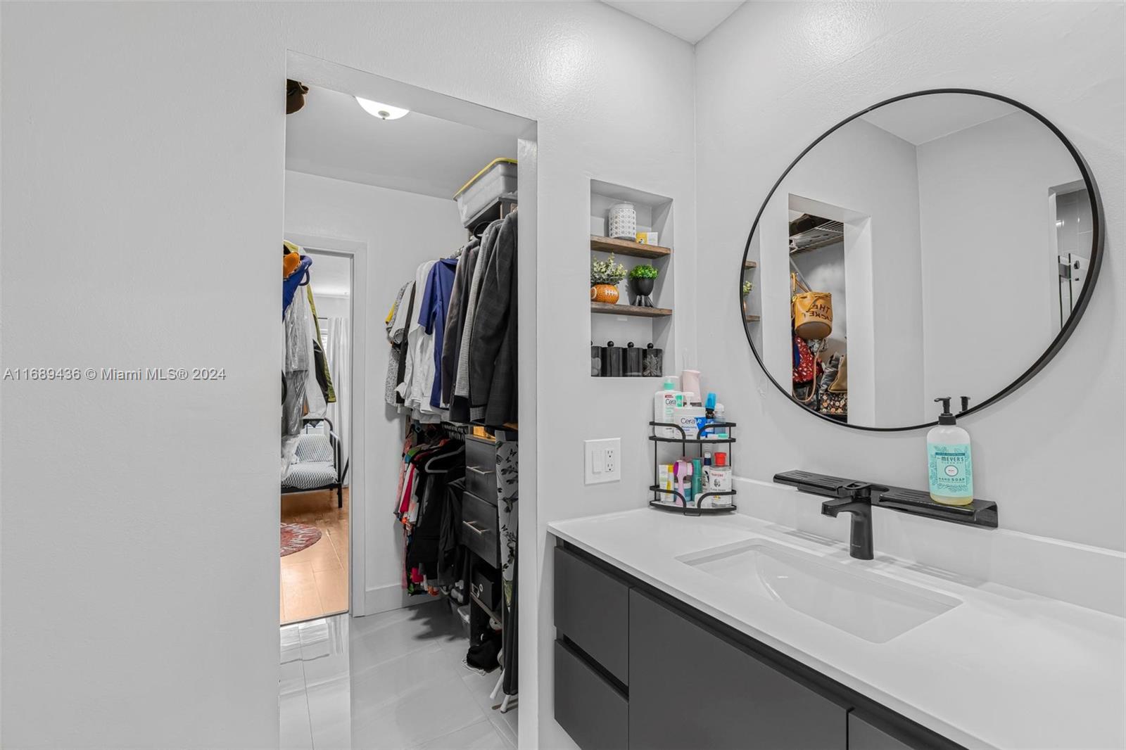EVERGLADES SUGAR & LAND C - Residential