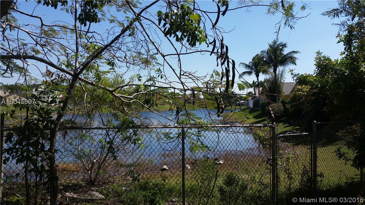 Herrera Estates At Lago M - Residential