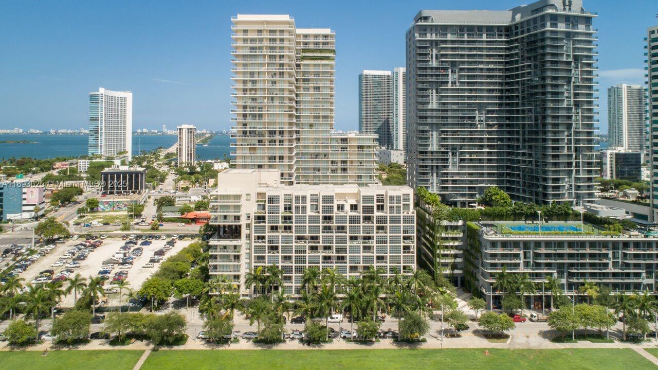 TWO MIDTOWN MIAMI CONDO - Residential Lease