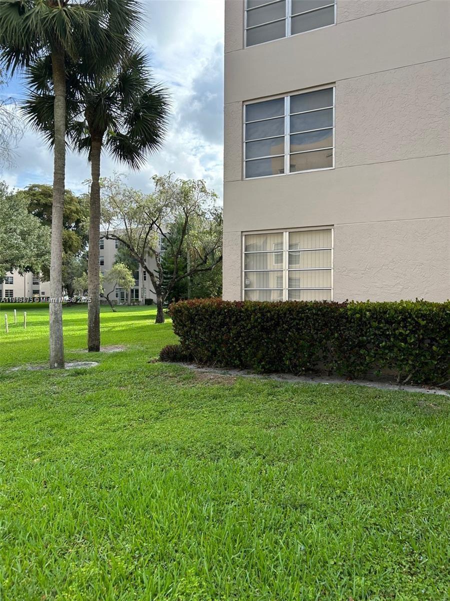 CONDO 5 OF SABAL PALM CON - Residential Lease