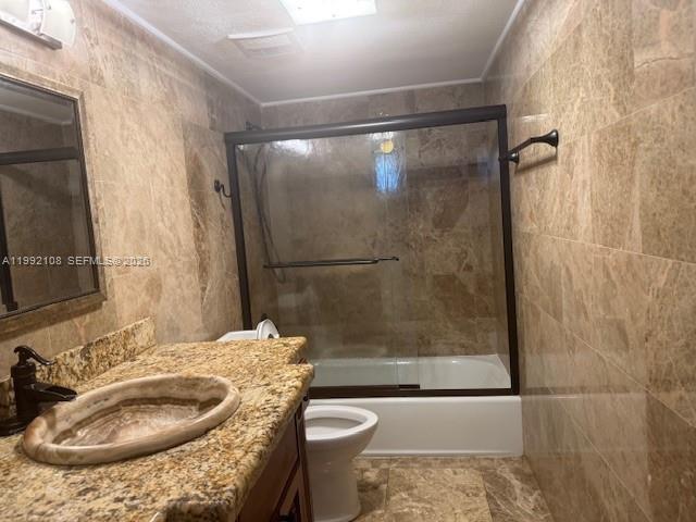 THE CARRIAGE HOUSE CONDO - Residential