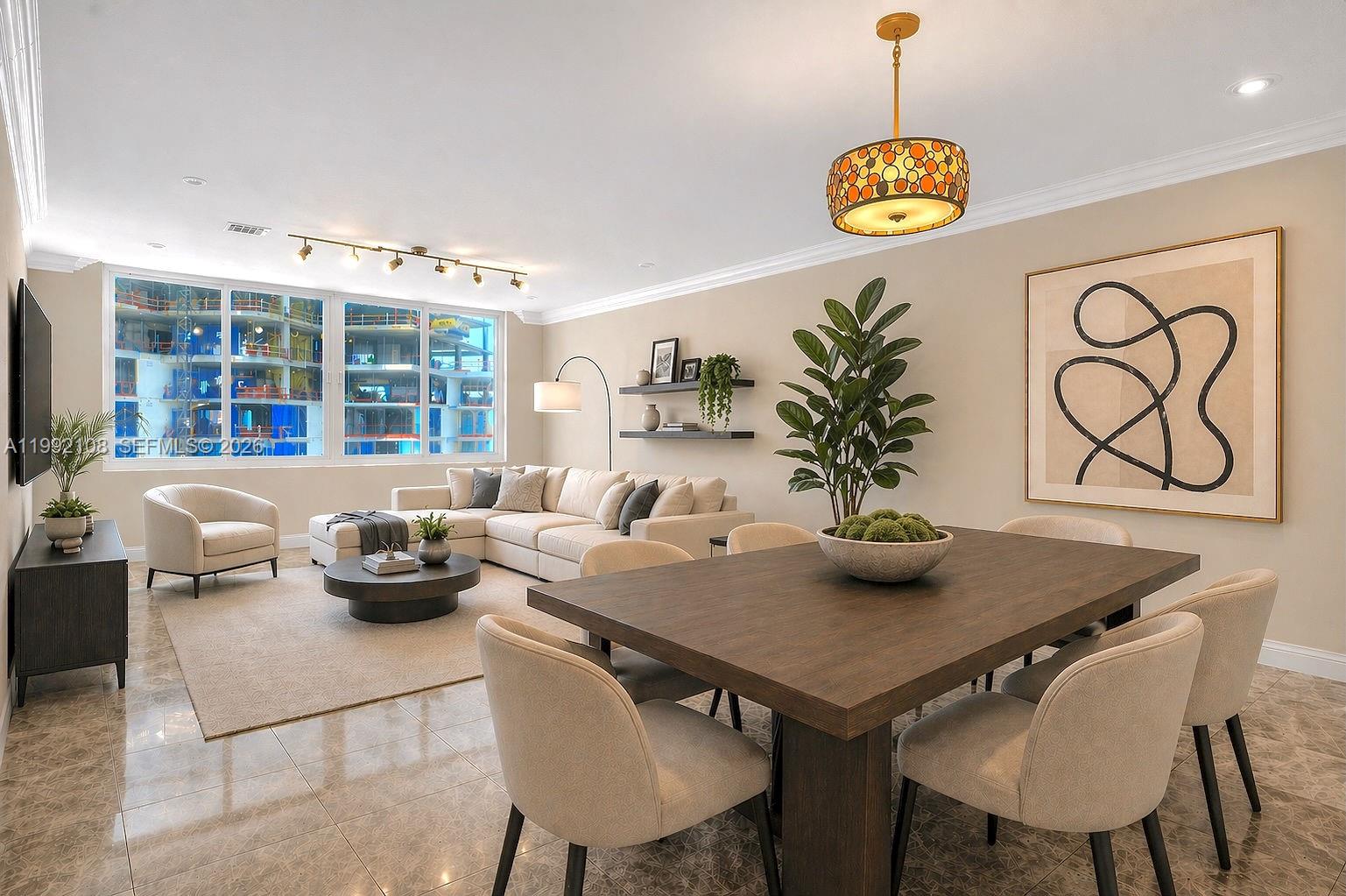 THE CARRIAGE HOUSE CONDO - Residential