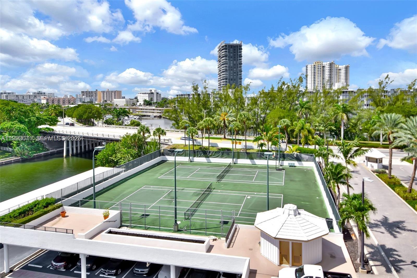 ANCHOR BAY CLUB CONDO - Residential Lease