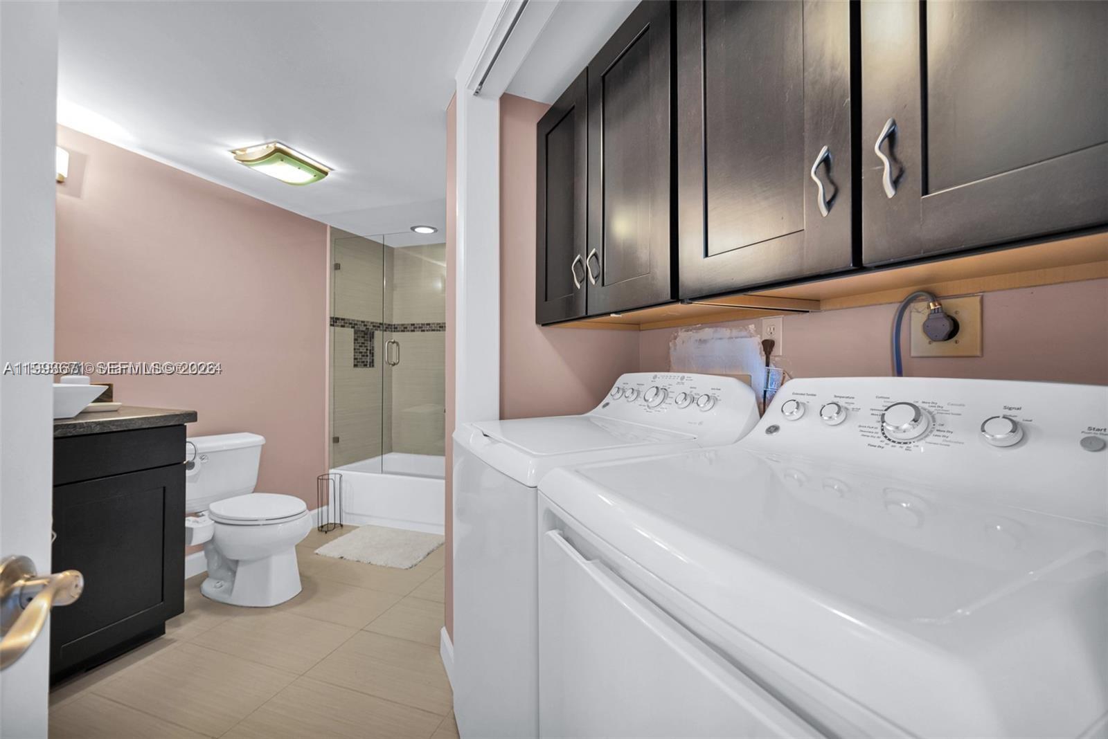 ANCHOR BAY CLUB CONDO - Residential Lease