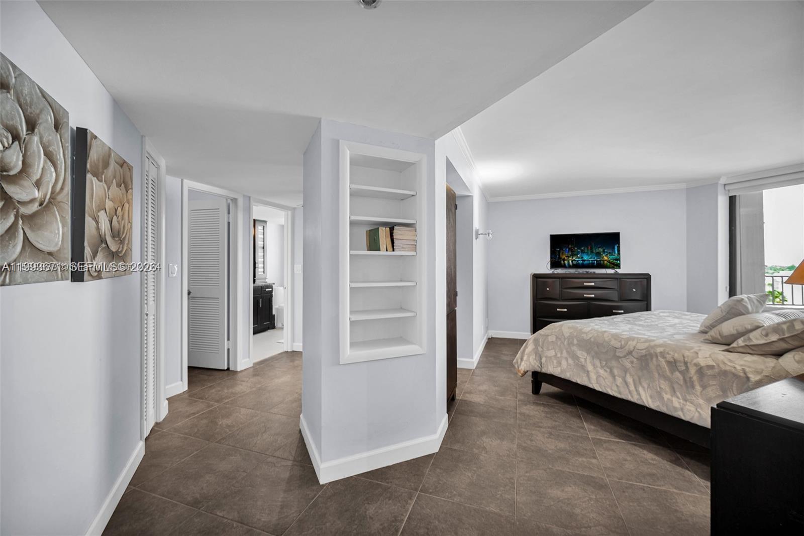 ANCHOR BAY CLUB CONDO - Residential Lease