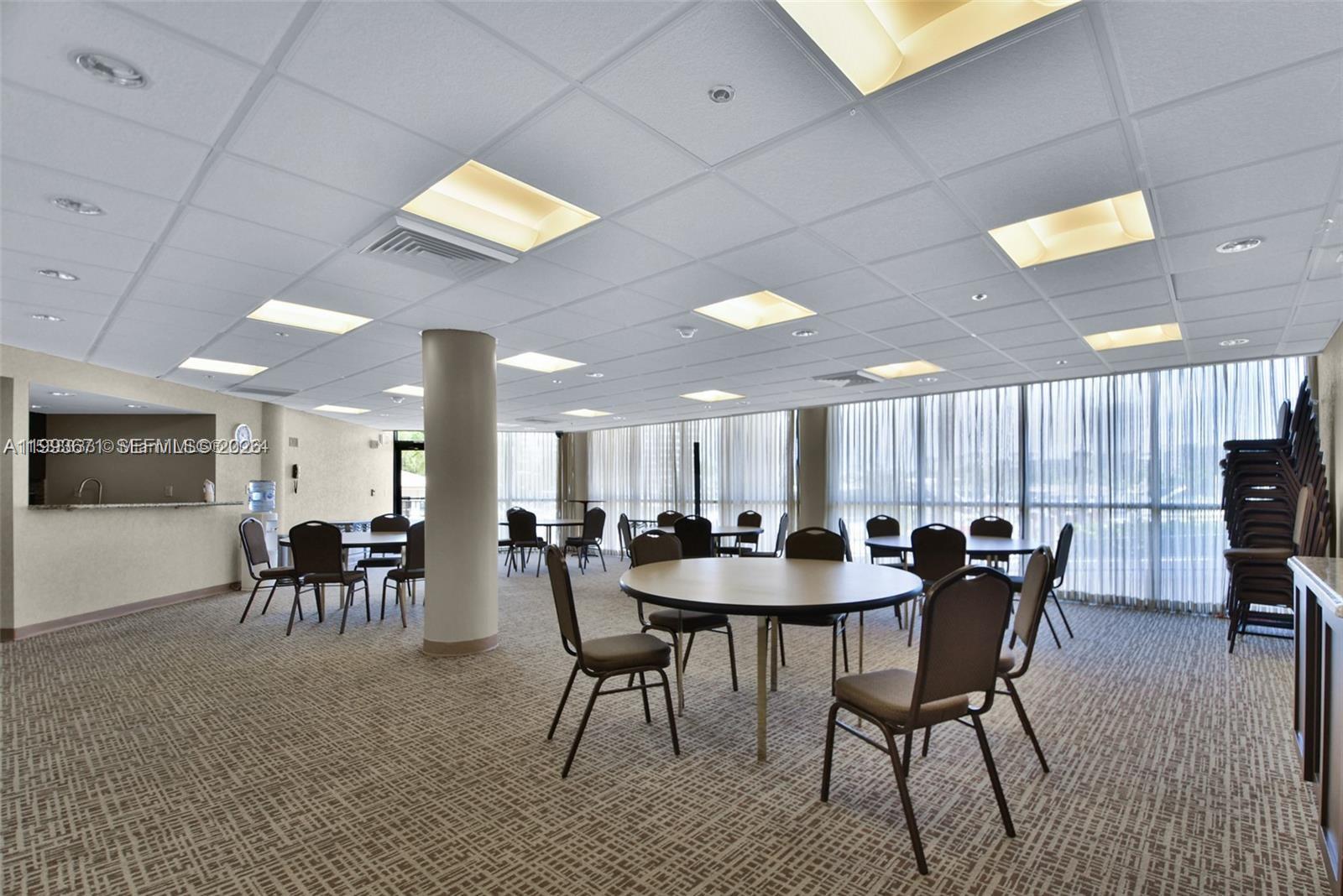 ANCHOR BAY CLUB CONDO - Residential Lease