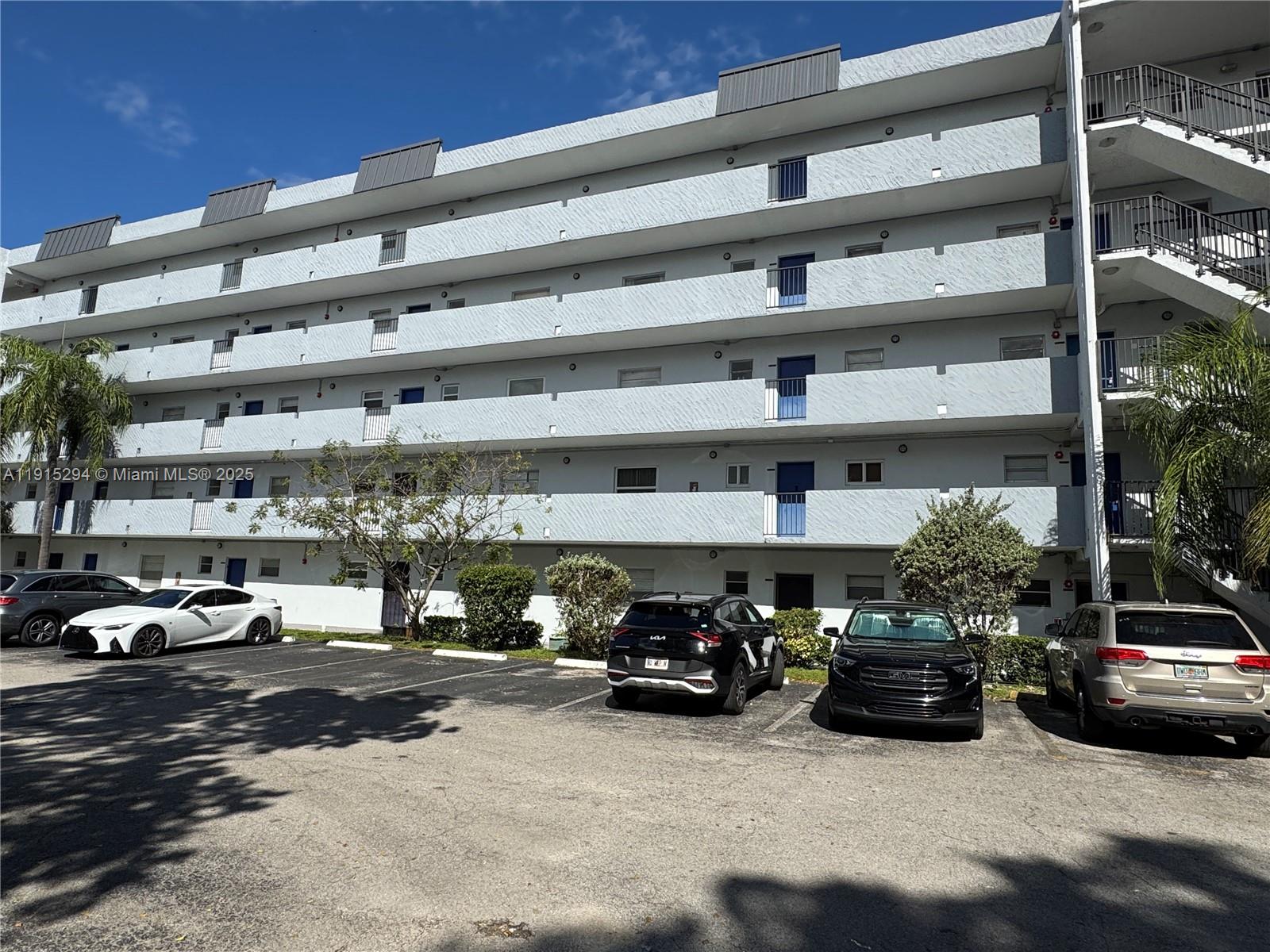 VILLAGE SQUARE CONDO - Residential Lease