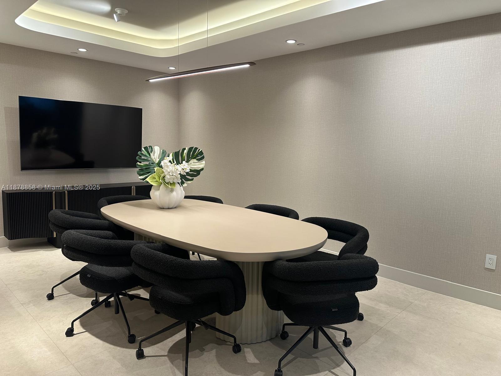 ARIA RESERVE MIAMI - Residential Lease