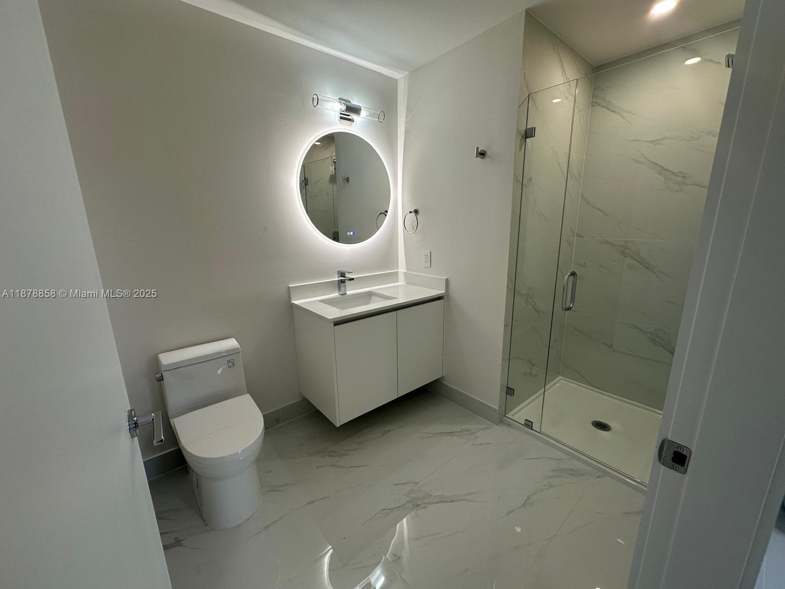 ARIA RESERVE MIAMI - Residential Lease