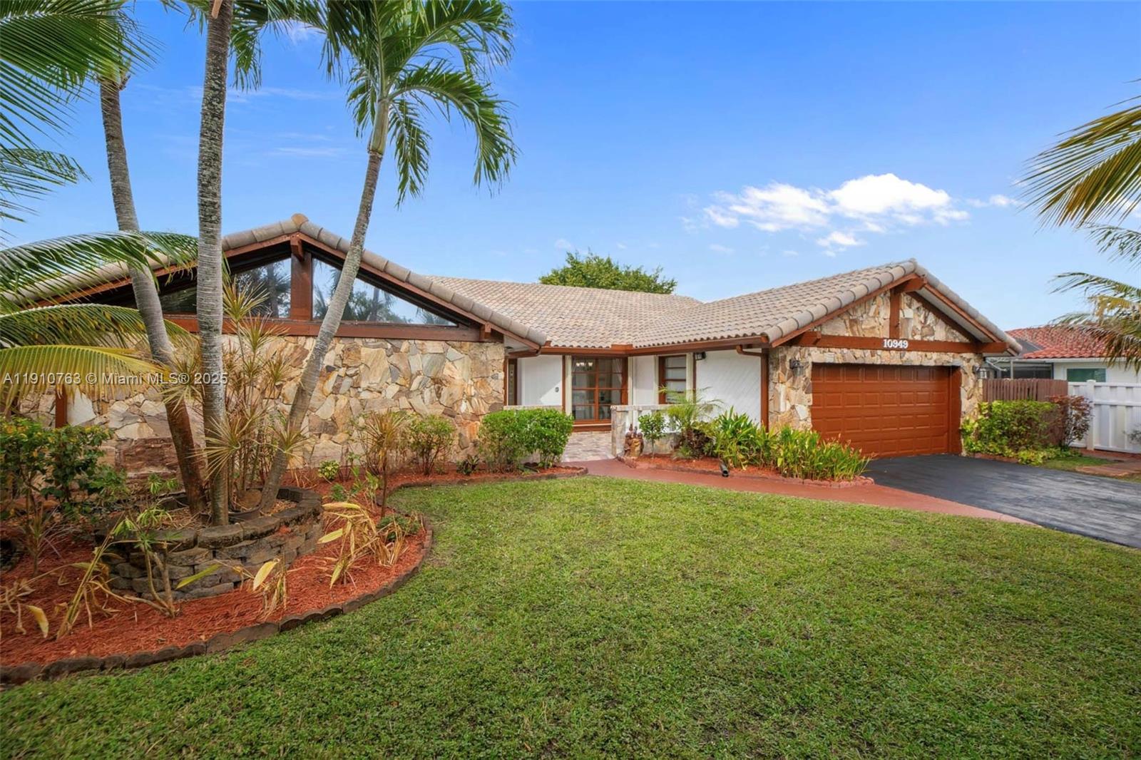 CYPRESS GLEN - Residential