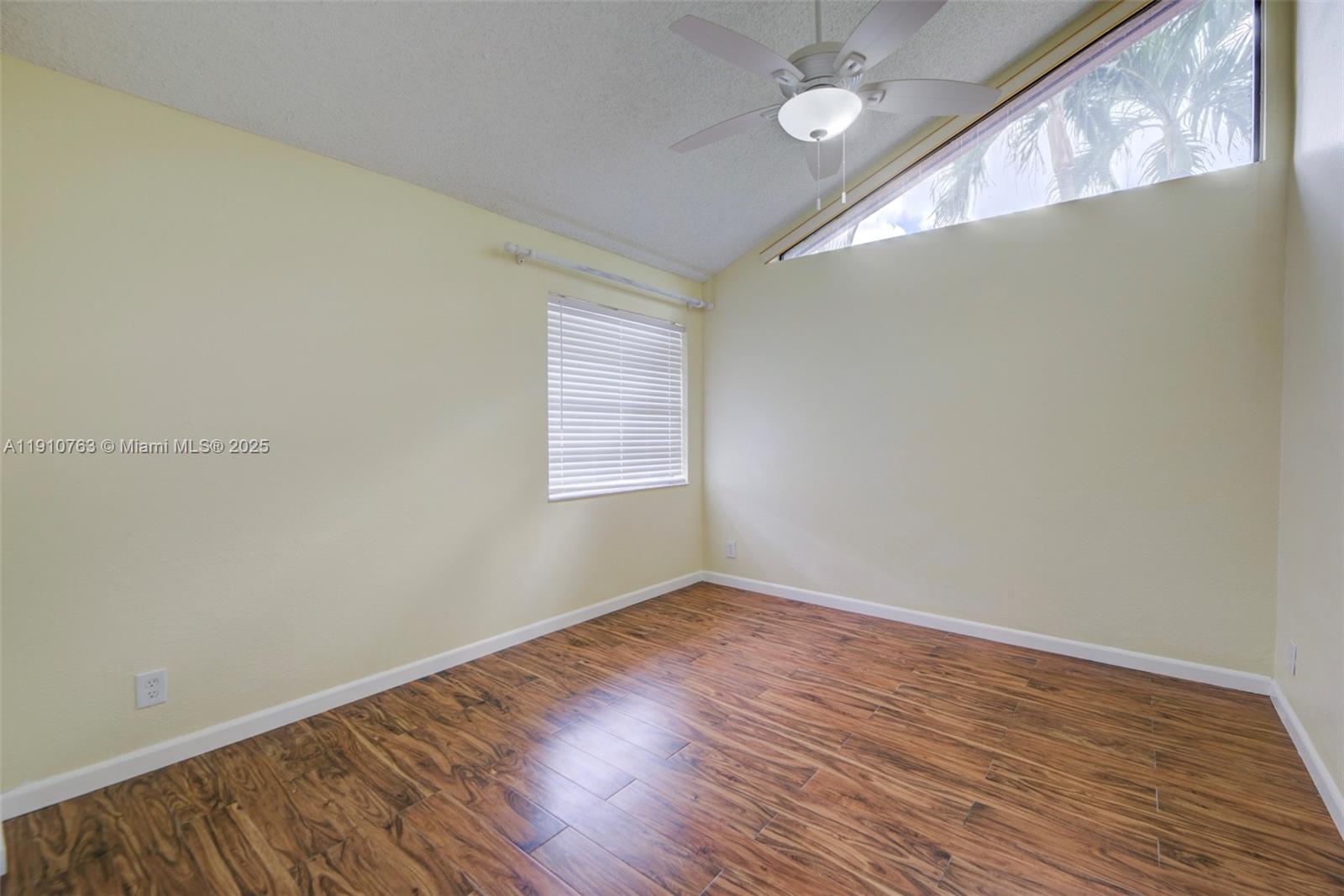 CYPRESS GLEN - Residential