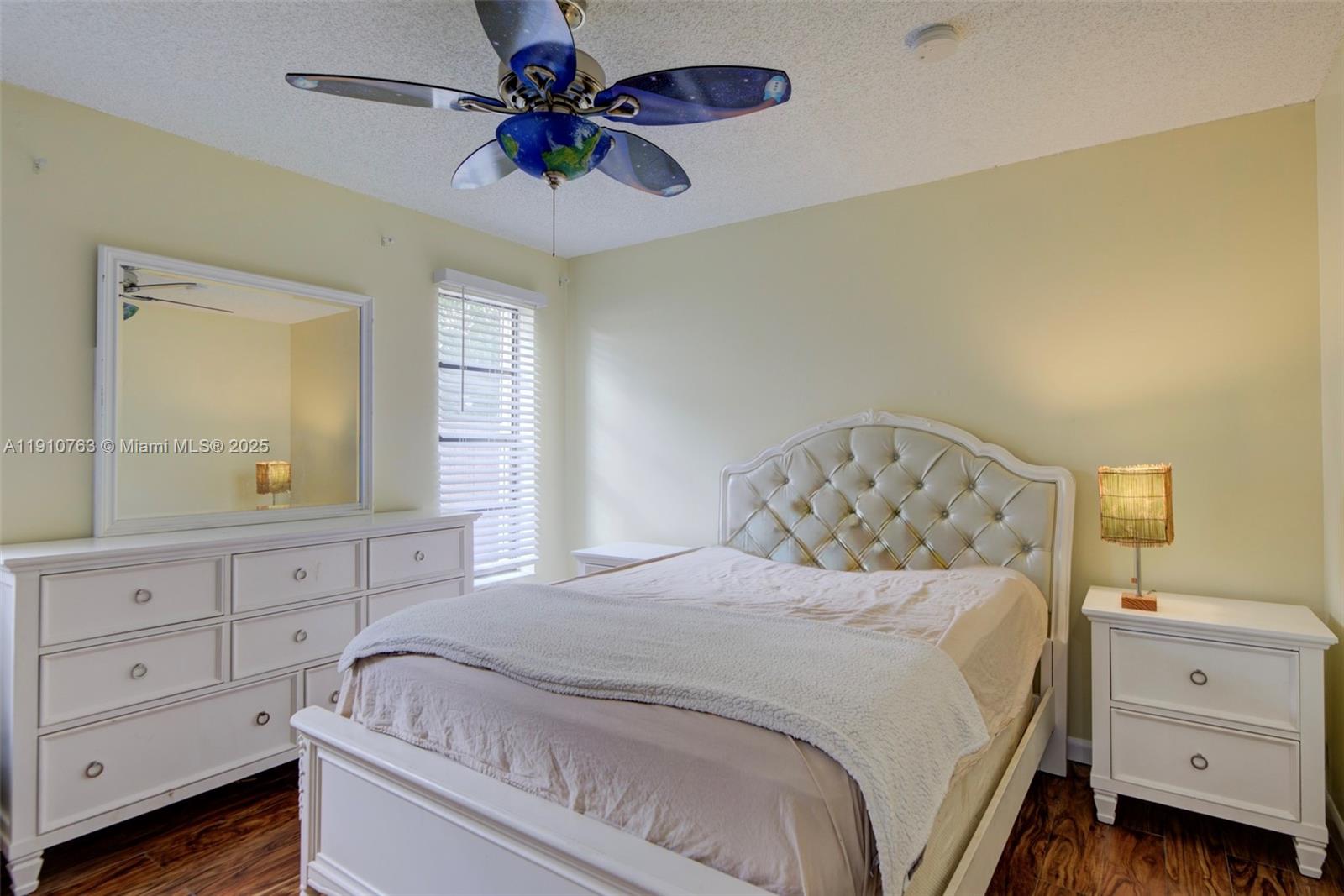 CYPRESS GLEN - Residential