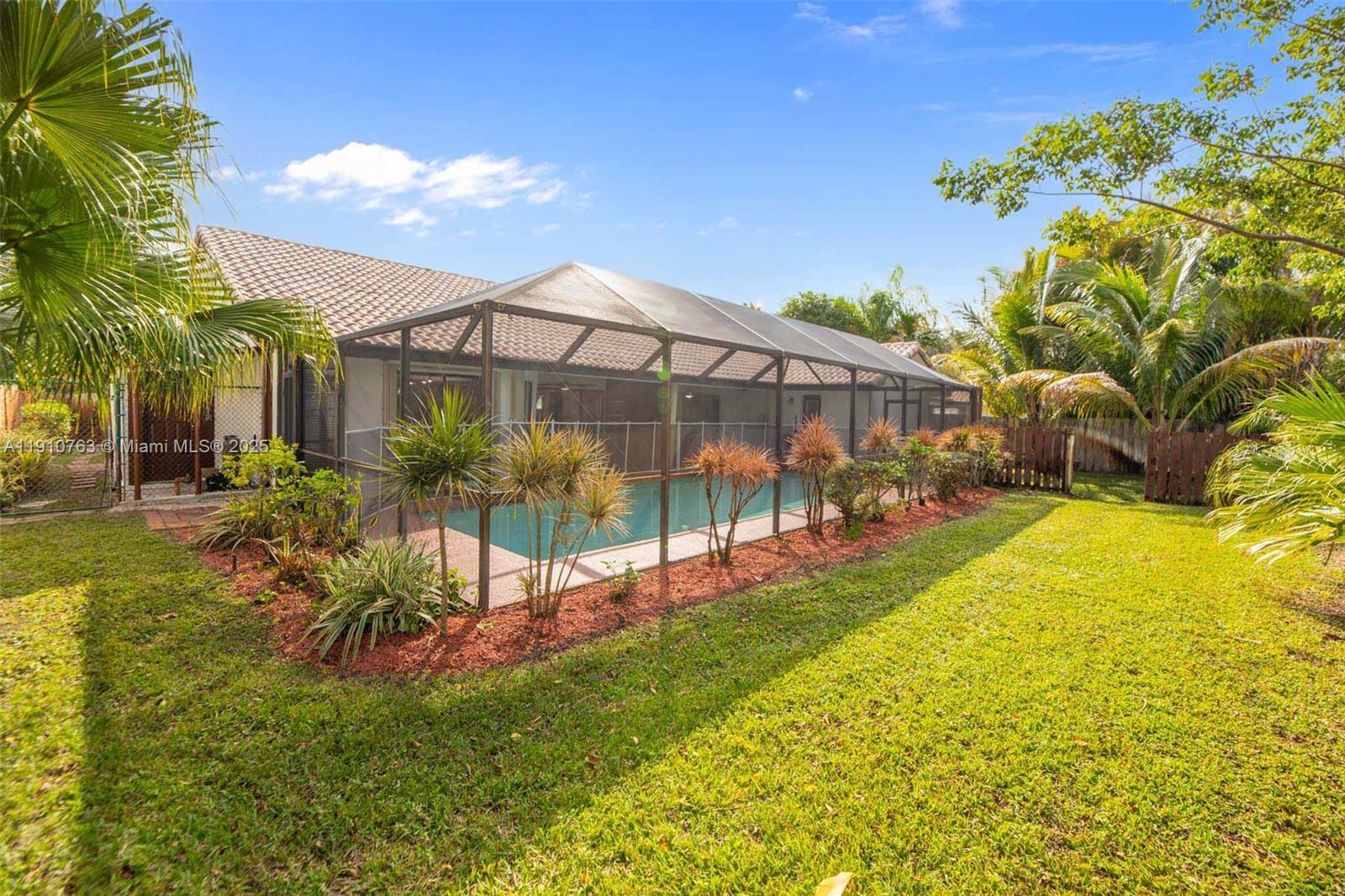 CYPRESS GLEN - Residential