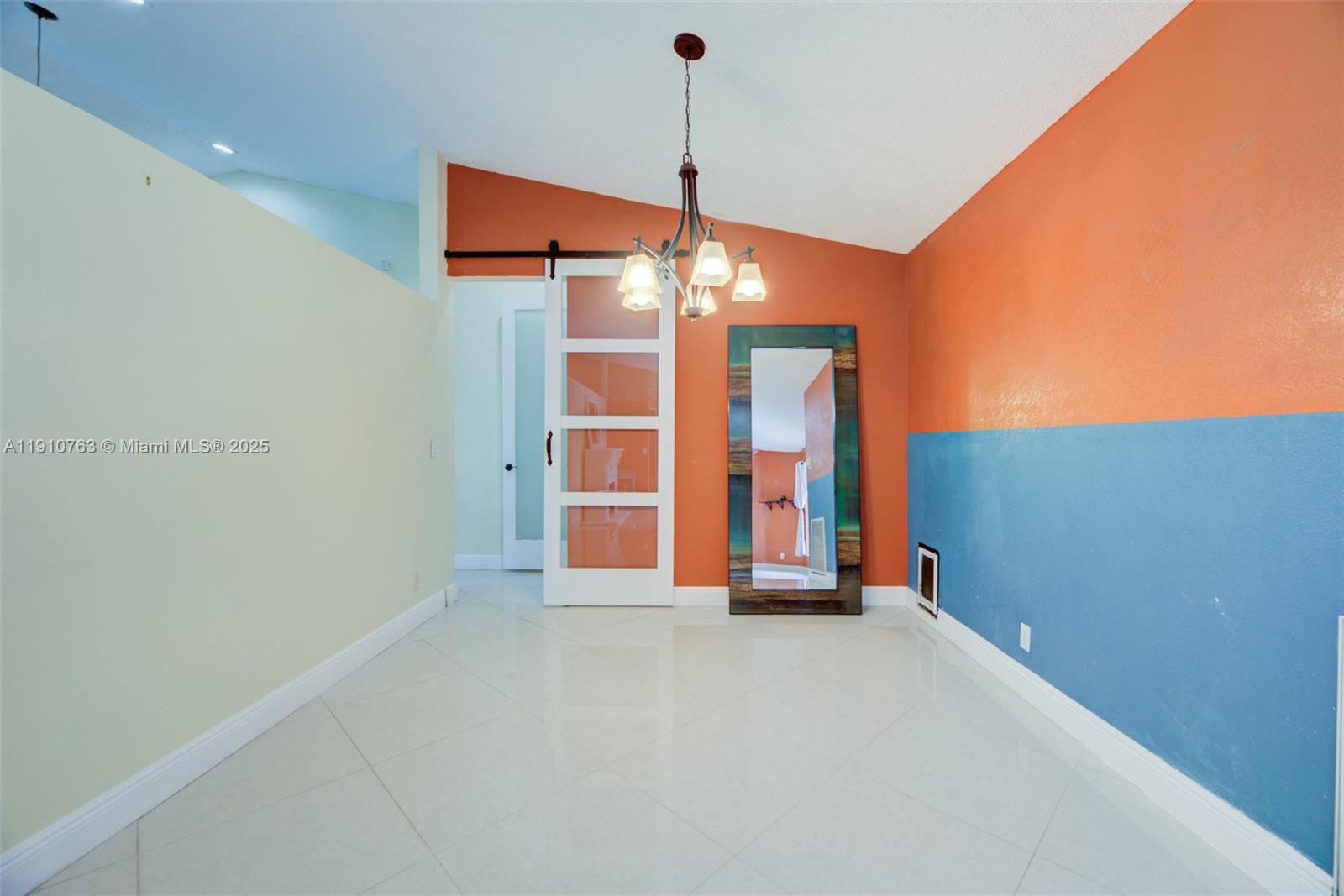 CYPRESS GLEN - Residential