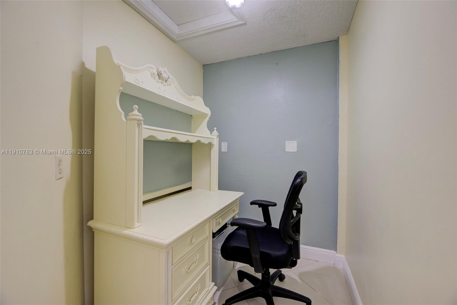 CYPRESS GLEN - Residential